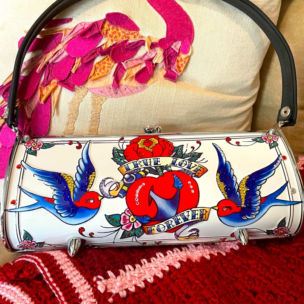 Little Earth purse